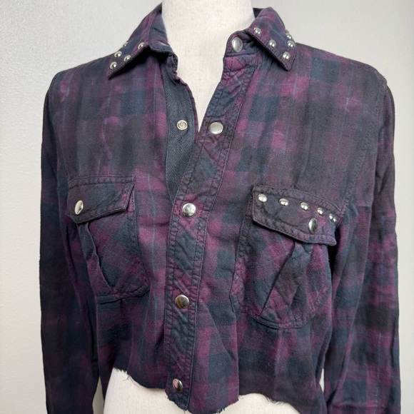 1880 RiLEY Tops - RILEY 1880‎ Crop Plaid Flannel Snap Up Shirt XS/S Bling Purple Western Grunge